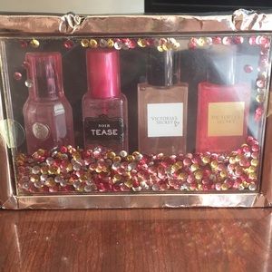 Victoria’s Secret perfume set